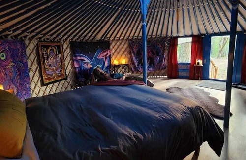 Buckley RV Rental | Soul Yurt - artisan made with cedar hot tub