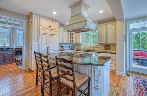 Moneta House | Soulshine Smith Mountain Lake - Lakefront home with amazing views