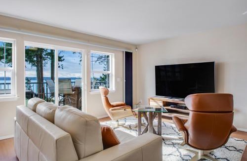 Priest Point House | Sound View Oasis