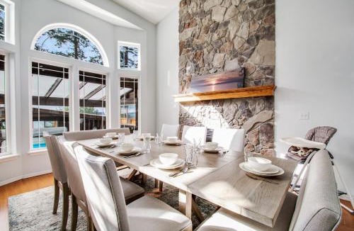 Priest Point House | Sound View Oasis