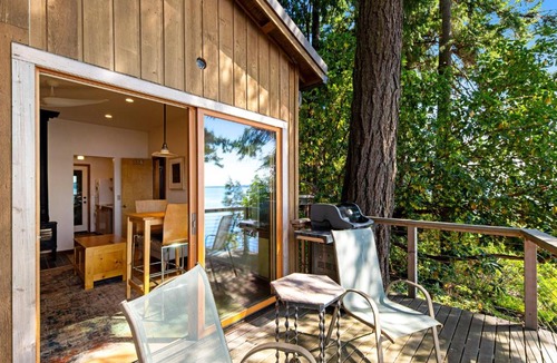 Bainbridge Island Hotel | Sound View