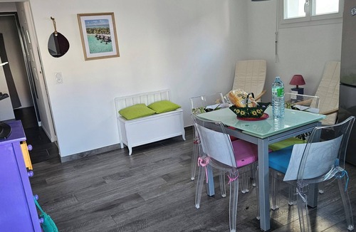 Jard-sur-Mer Apartment | Souplex apartment with shared pool, 15 minutes from the beach.