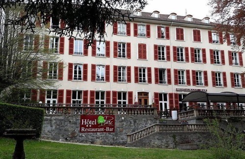 Allevard Hotel | Source du Parc Hôtel & Spa