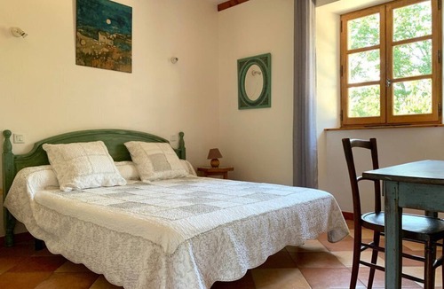 Jaujac Cottage | source house