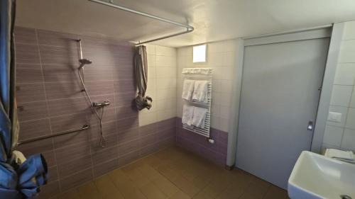 Collombey-Muraz House | Sourire de paradis