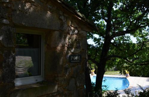 Lussan House | Sous les chênes