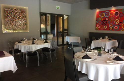 ViaRhona Hotel | Sous Les Pins