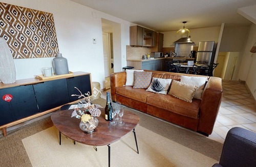 Colmar Centre Ville Apartment | sous les tilleuls 80m2 1 free parking 2br