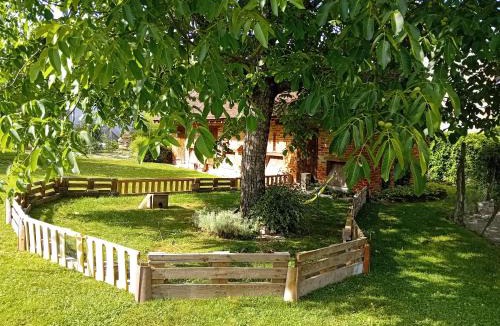 Dosches Bed & Breakfast | Sous les toits