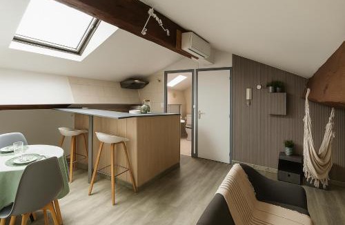 Le Bourg Apartment | Sous les toits
