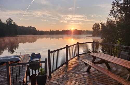 Dysart et al Cottage | South Algonquin Cottage with magnificent lake views