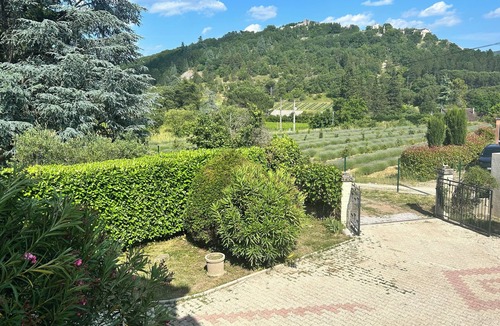 Vallon-Pont-d'Arc House | South Ardèche vacation home with private pool, 5 minutes from the river.