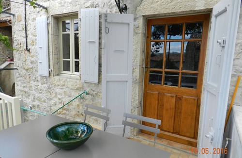 Chandolas House | South Ardèche, in the heart of the village of Chandolas