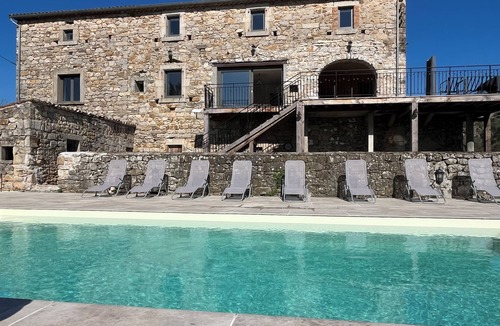 Les Assions House | SOUTH ARDECHE Large house sleeps 22 with heated pool near river
