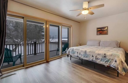 East Jordan Hotel | South Arm Retreats