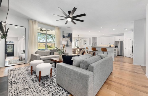 Austin House | South Austin Backyard Oasis w/17 Beds: Pool & Spa, Golf Green, Firepit