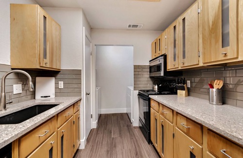 Westgate House | South Austin Creekside Retreat. Nature, Trees, Wet Weather Creek