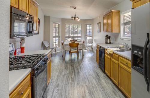 Park Ridge House | South Austin Home w/Yard: Pets Welcome!