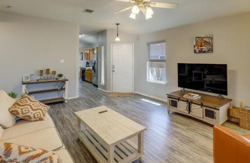 Park Ridge House | South Austin Home w/Yard: Pets Welcome!