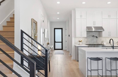 Austin House | South Austin Pool & Sauna 4BR w/Firepit & Playroom