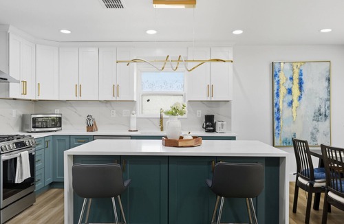 Cherry Creek House | South Austin Stay Festival Ready Minutes to Downtown & SoCo