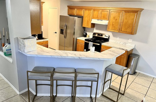 Austin House | South Austin townhome 20 min from downtown