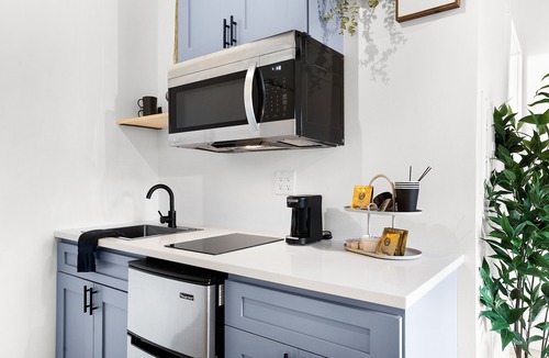 Westport Hotel | South Bay Inn