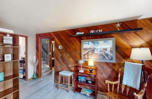 Grayland House | South Beach Getaway