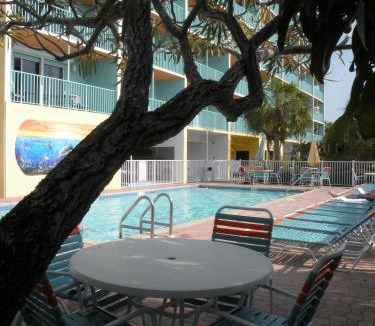 Treasure Island Apartment | South Beach Oceanfront Resort