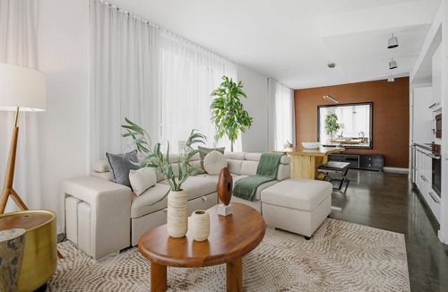 City Center Condo | South Beach Suite Steps to Beach