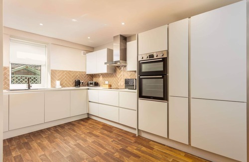 Troon Apartment | South Beach View - Donnini Deluxe