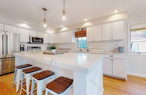 Sandpiper Pines House | South Bethany cottage with private pool, firepit, & more - 5 minutes from beach