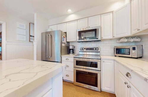 Sandpiper Pines House | South Bethany cottage with private pool, firepit, & more - 5 minutes from beach