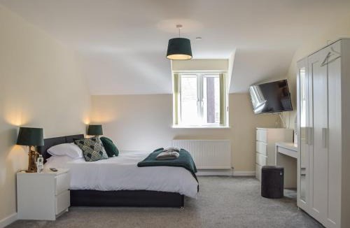 Tavernspite House | South Carvan View