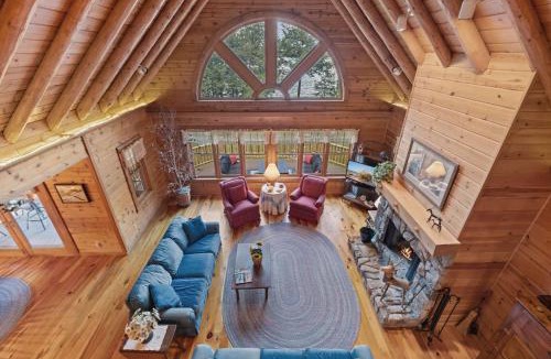 Charlevoix House | South Cedar Shore by Juniper Holiday + Home