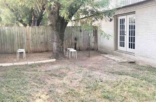 Parker Lane Apartment | *South Central + Yard* 5 mi from downtown MD