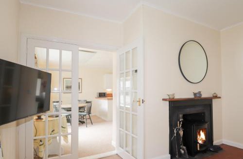 Nostie House | South Cottage