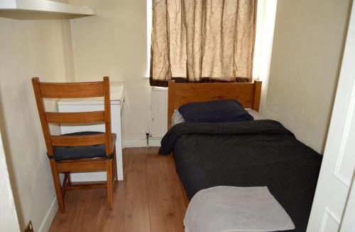 Selsdon and Ballards House | South Croydon