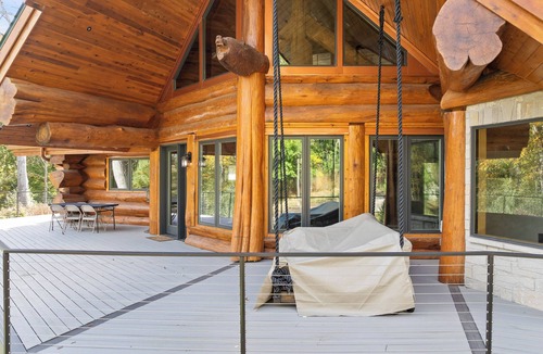 Zenda House | South Elder Acres: Log Cabin w/Indoor Pool