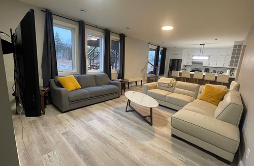 Sudbury House | South End Brand New Luxury Apartment!