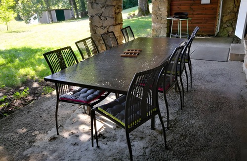 La Salvetat-sur-Agout House | South-Facing Cottage with Stunning Views, Hiking & Mountain Biking, Pool