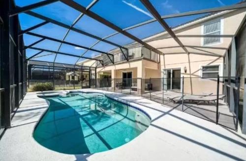 Lake Wilson Preserve Villa | South Facing Villa With Water View Near Disney