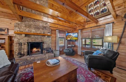 Fleetwood House | South Fork Cabin