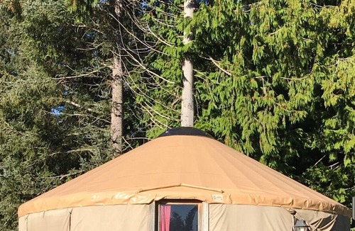 Florence Cabin | South Jetty RV & Camping Resort