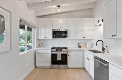 Lakeside Park Apartment | South Lake Chalet by Heavenly