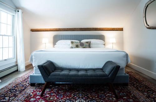 Queenston Hotel | South Landing Inn