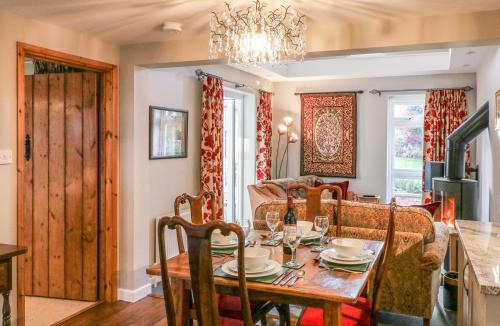 Pulham House | South Lodge