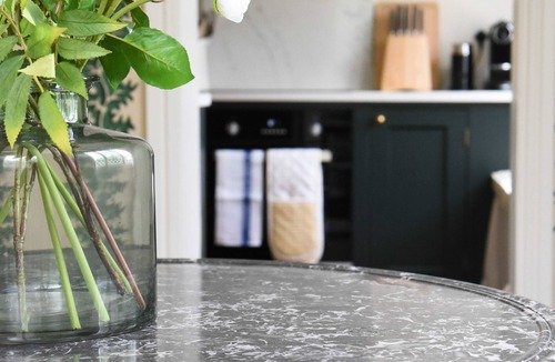 Henley House | South Lodge North Lodge Luxury Accommodation