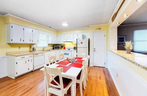 Ocean Pines House | South Ocean Pines Home with Central AC, WiFi, W/D & Community Pool Access