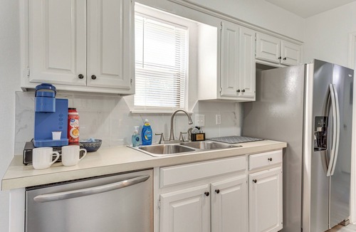 South Oklahoma City Cottage | South OKC Home w/Game Room: 18 Mi to OU Campus!